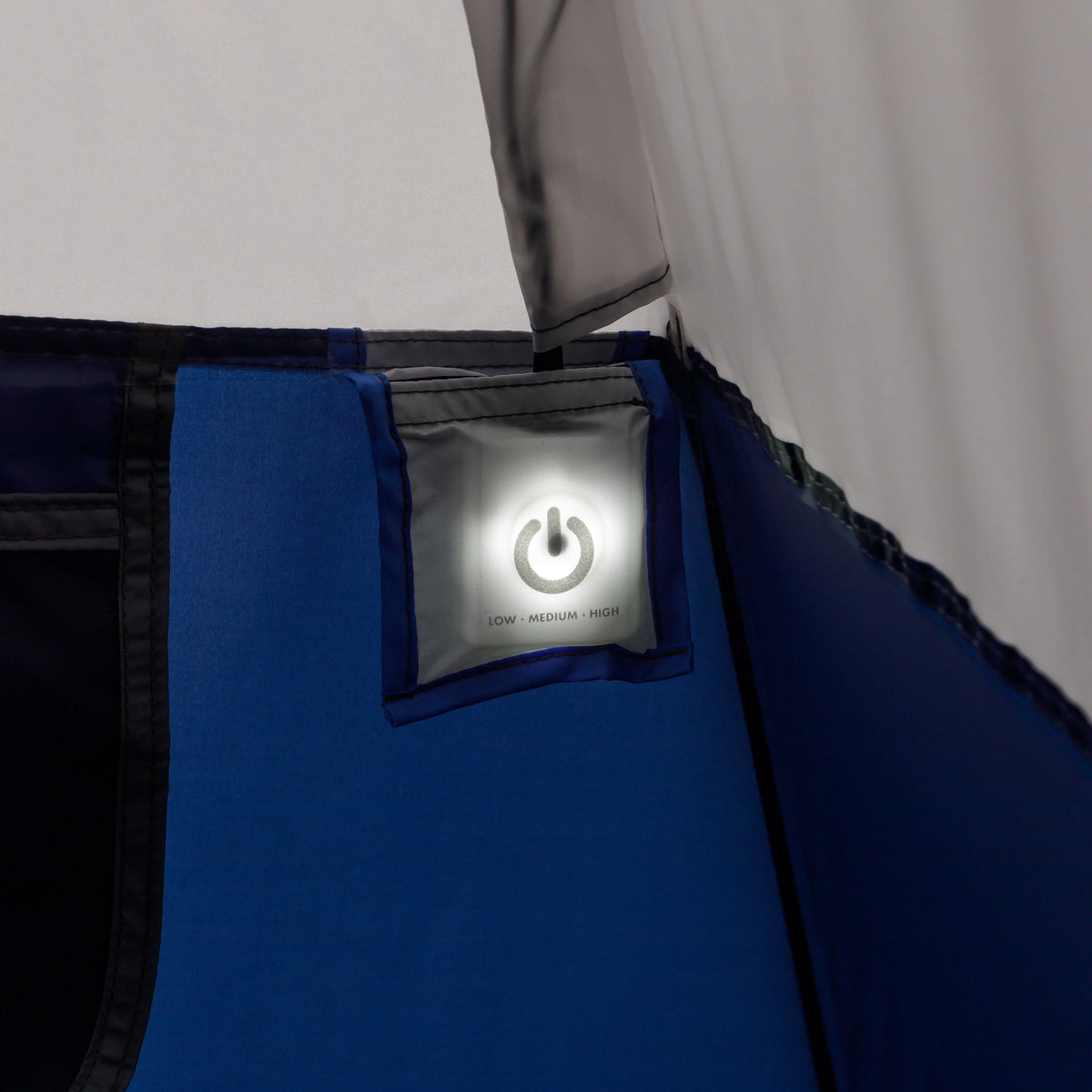 4-Person Instant Cabin Tent with LED Lighted Hub Q556